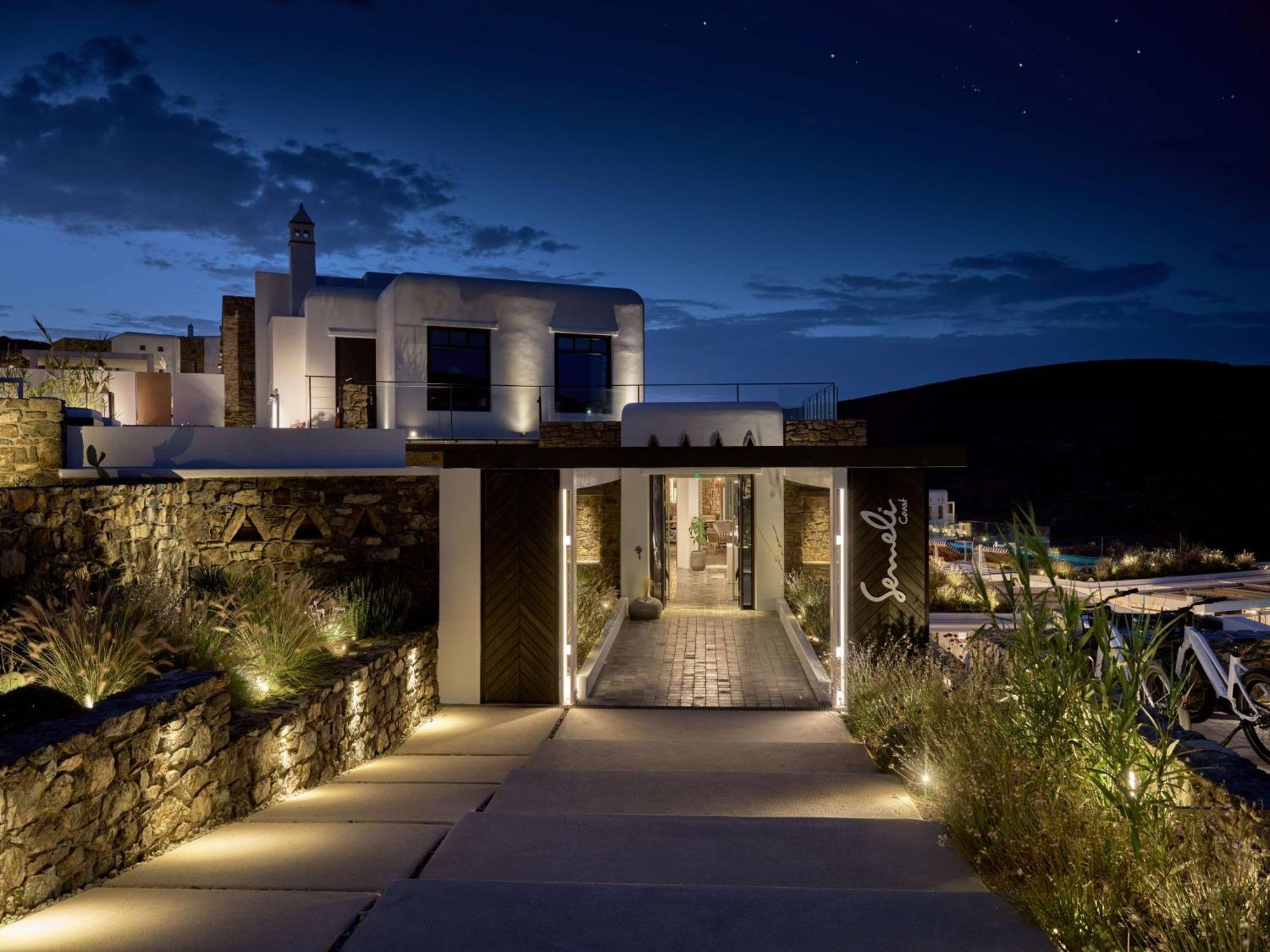 Hotel Semeli Coast Mykonos Curio Collection By Hilton Merchia Beach Exterior foto